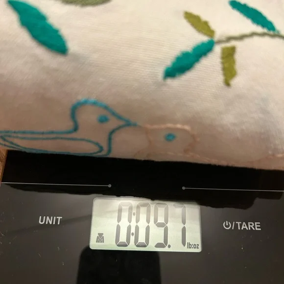 NWT Anthropologie Floral Embroidered Towels - Picture 10 of 10